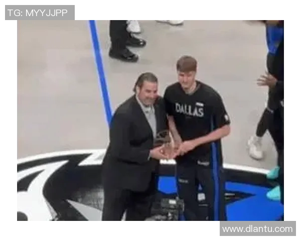 [2026年02月15日] 深度解析：新科状元弗拉格如何快速克服“水土不服”，崛起为达拉斯新基石